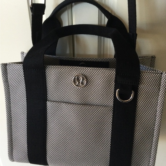 Lululemon Two-Tone Canvas Mini Tote Bag - Picture 13 of 14